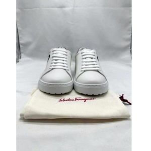 Salvatore Ferragamo Nero Sneakers 100% authentic